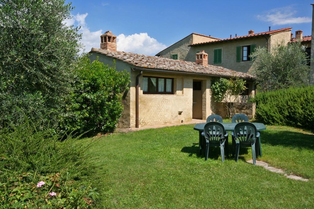 Podere Il Pino Поджибонси Номер фото