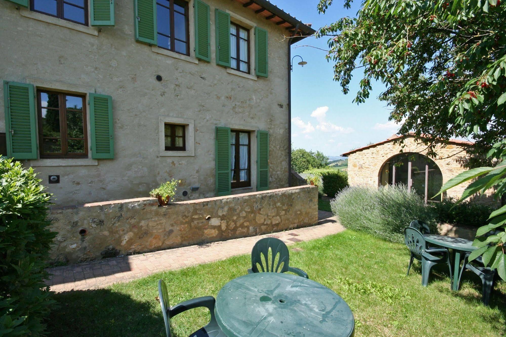 Podere Il Pino Поджибонси Экстерьер фото