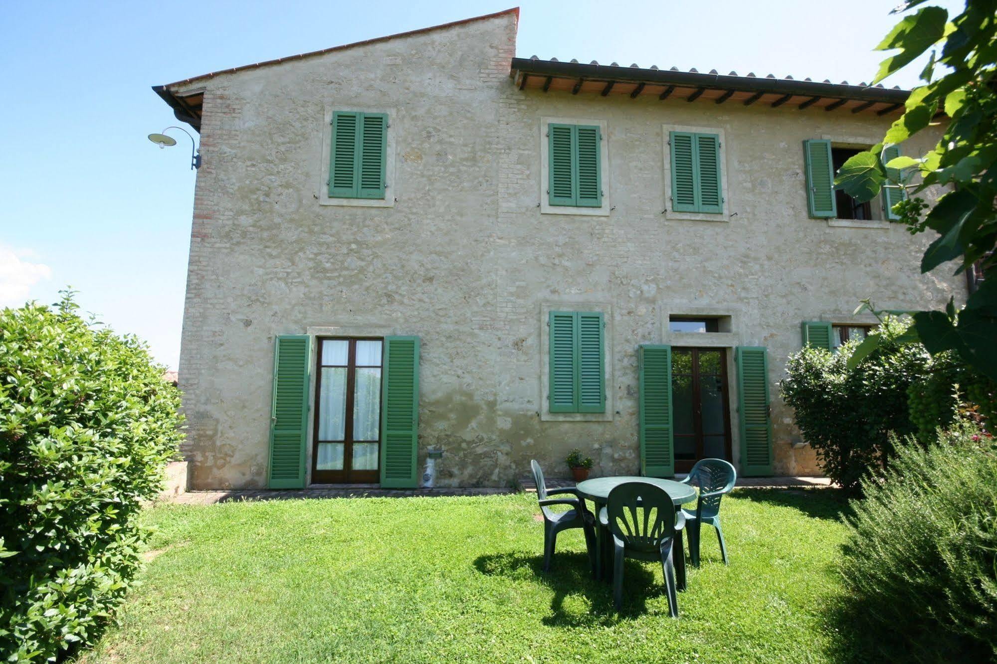 Podere Il Pino Поджибонси Экстерьер фото
