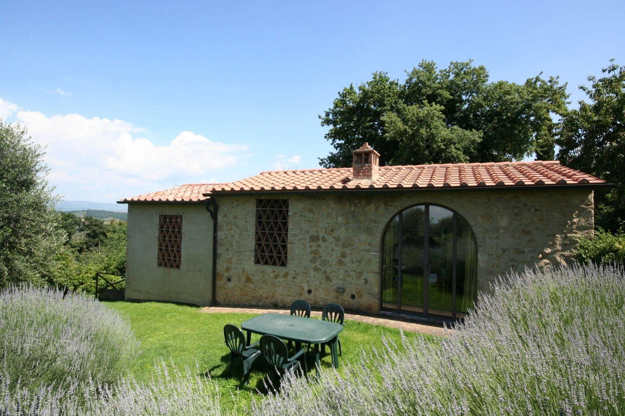 Podere Il Pino Поджибонси Экстерьер фото