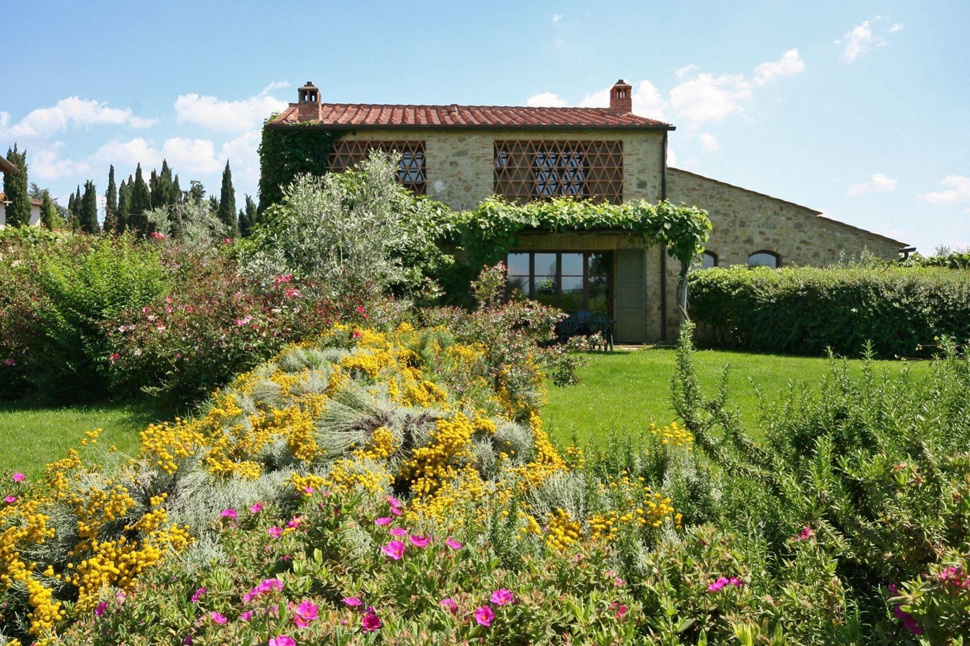 Podere Il Pino Поджибонси Экстерьер фото